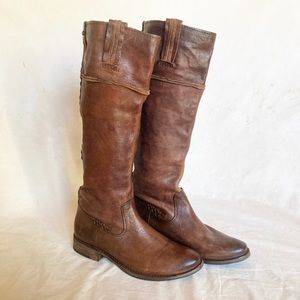 FRYE | tall brown leather riding boots • size 8 • chestnut brown • hippie